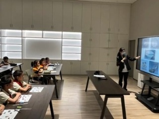【凌霄新聞臺(tái)】博學(xué)篤行探吳韻，文物寄信話江南